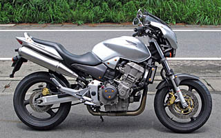 HONDA HORNET 900 (2002)