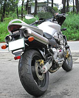HONDA HORNET 900 (2002)