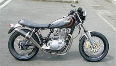 YAMAHA SR400