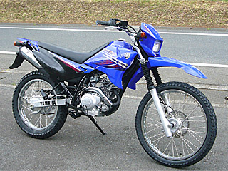 YAMAHA XTZ125E (�V��)